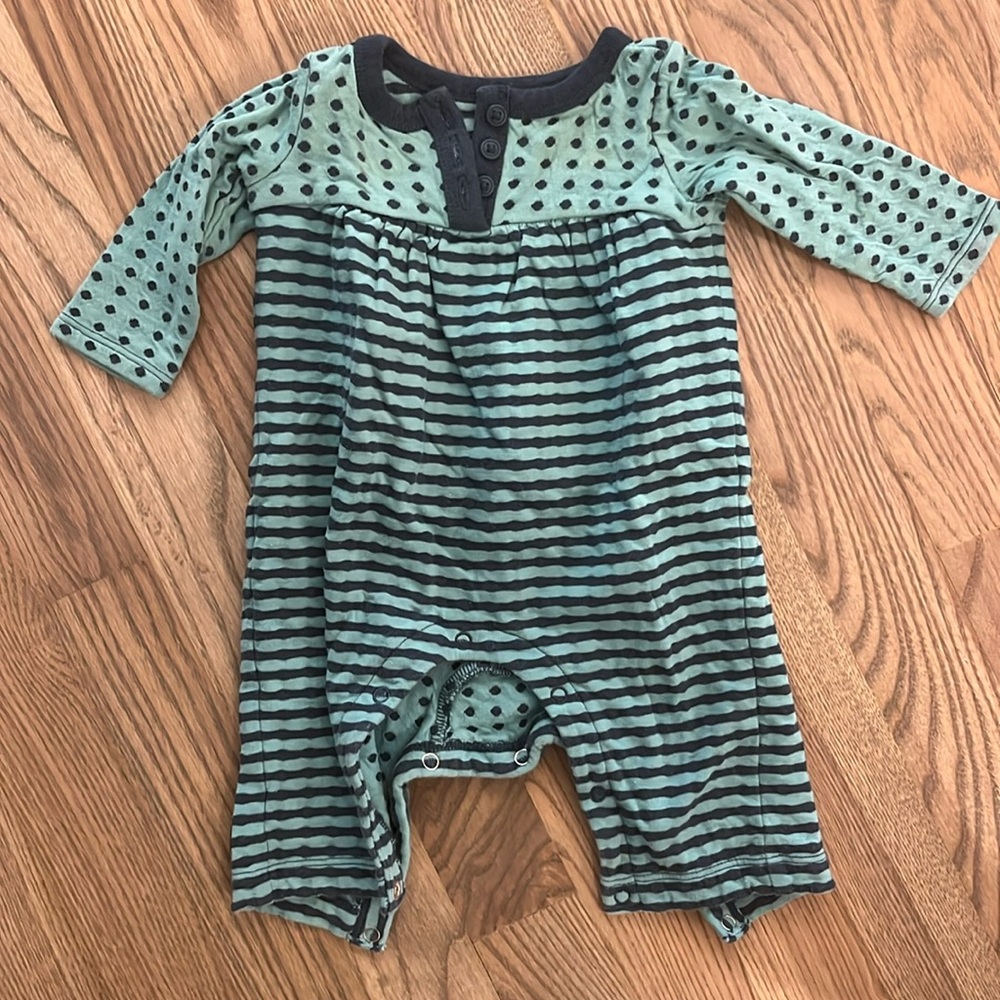 EUC Tea Collection baby romper